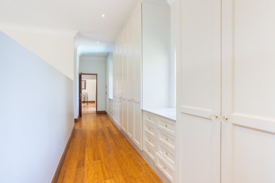 5 Bedroom Property for Sale in Val De Vie Estate Western Cape